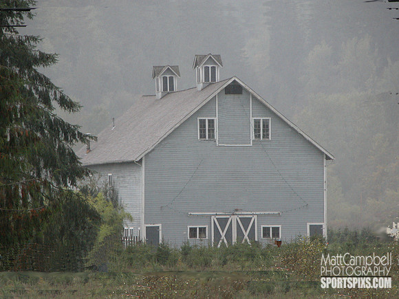 BarnNearTolt.tif